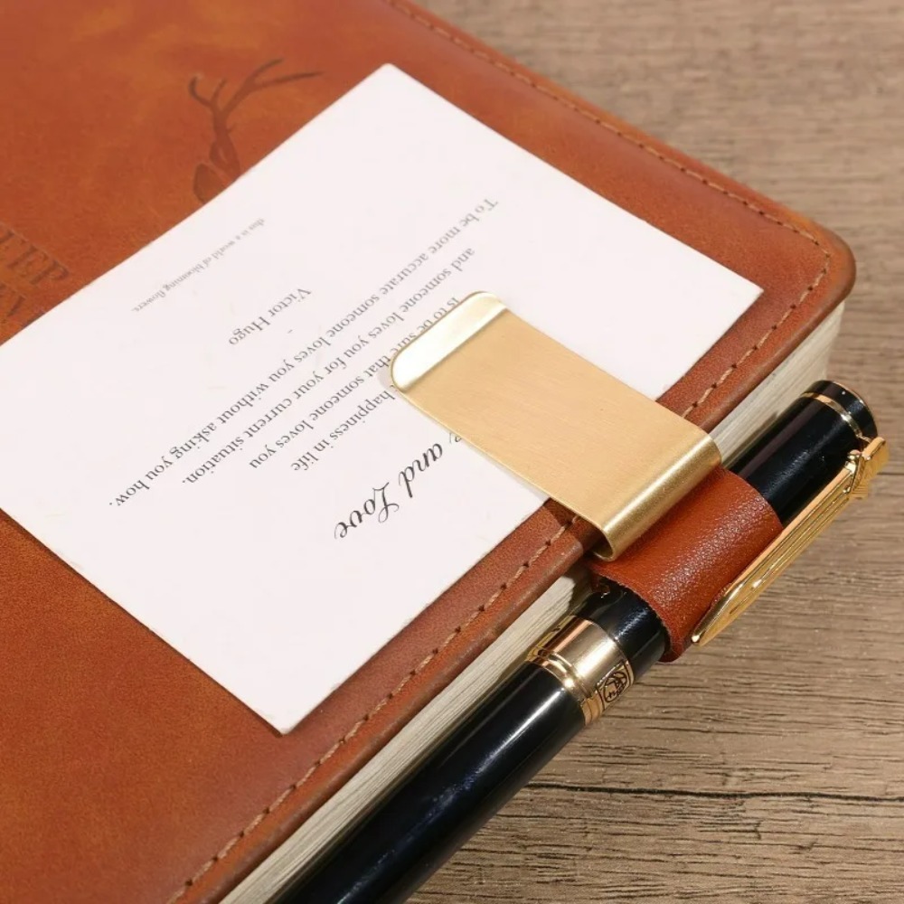Handgemaakte lederen messing r - Leather Work Diary recensie en prijs