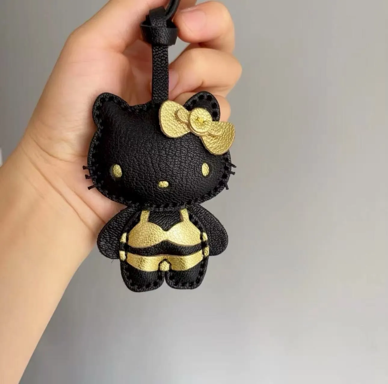 Cartoon Zoete Leren Tas Hanger - Leather Work Backpack recensie en prijs